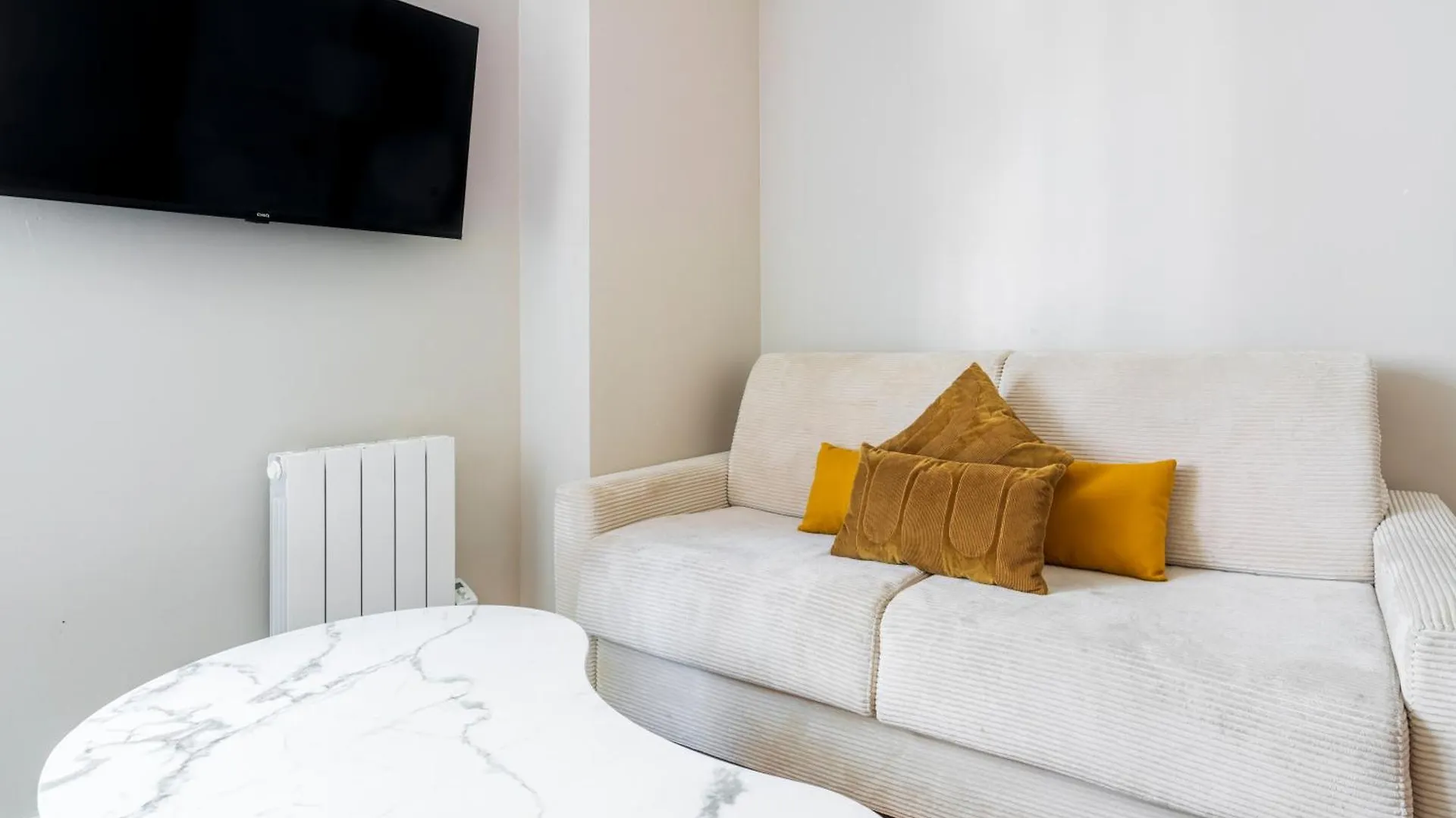アパート Appartement Au Coeur De Paris Montparnasse フランス